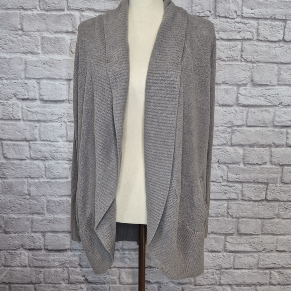 Barefoot Dreams Cardigan Gray Open Front Side Pockets Shawl Collar Womens Size M - Picture 3 of 11